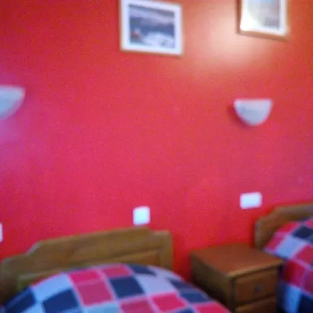 Guest house Residencial Moeda 3*