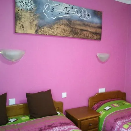 Guest house Residencial Moeda 3*
