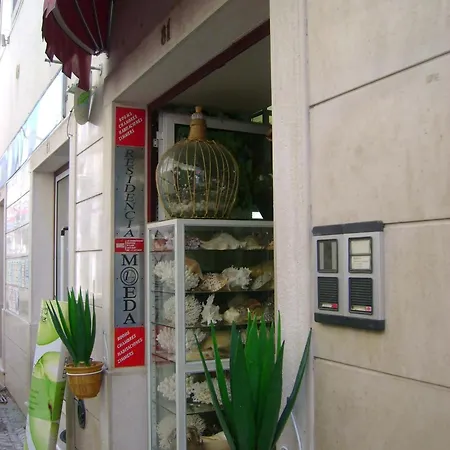 Residencial Moeda Guest house