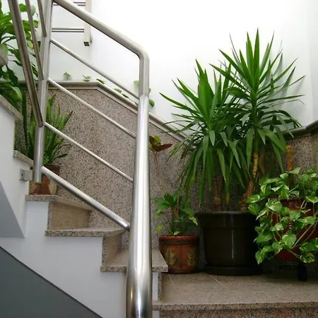 Guest house Residencial Moeda