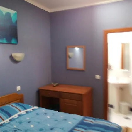 Residencial Moeda Guest house