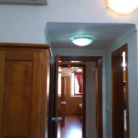 Residencial Moeda Guest house