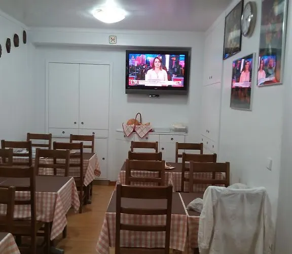 Guest house Residencial Moeda 3*