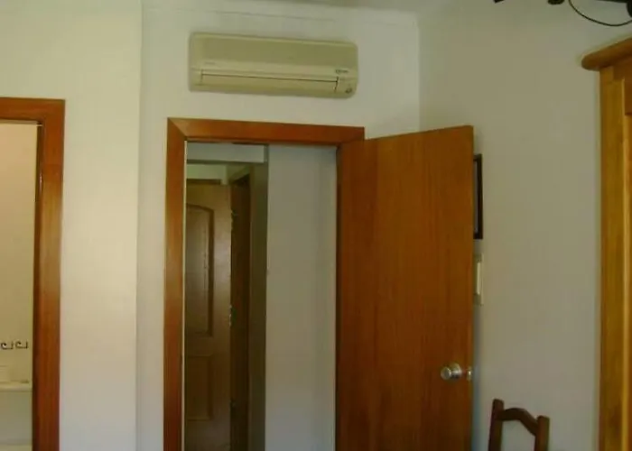 Residencial Moeda 3*