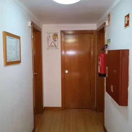 Pensión Residencial Moeda 3*