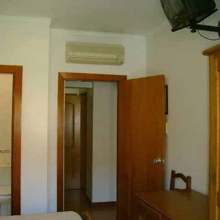 Residencial Moeda 3*