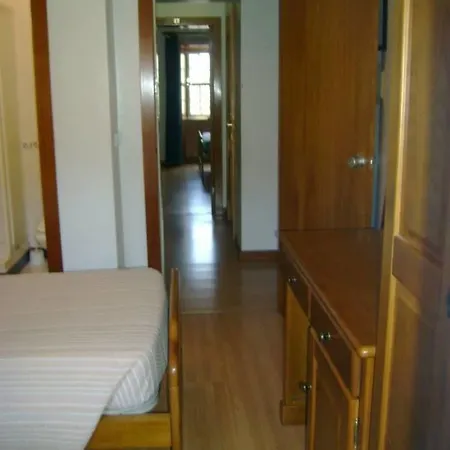 Residencial Moeda Pensión Coímbra