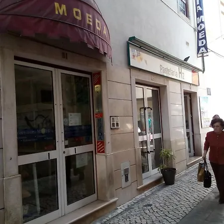 Pensión Residencial Moeda