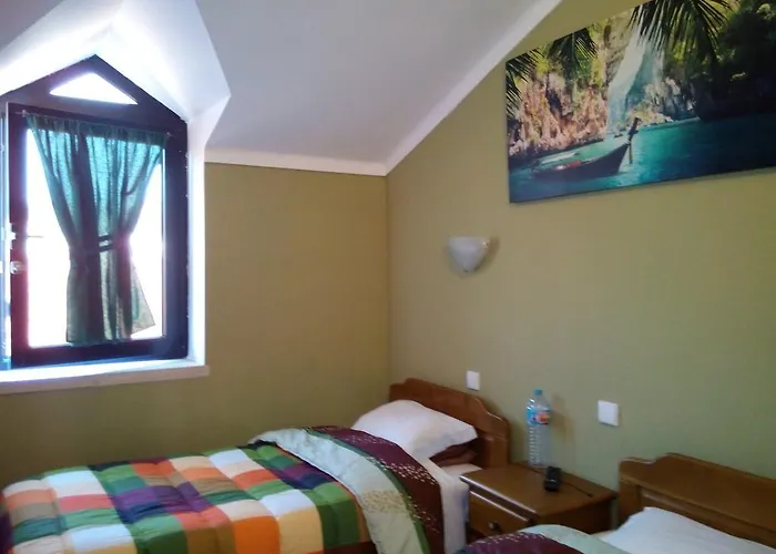 Guest house Residencial Moeda 3*