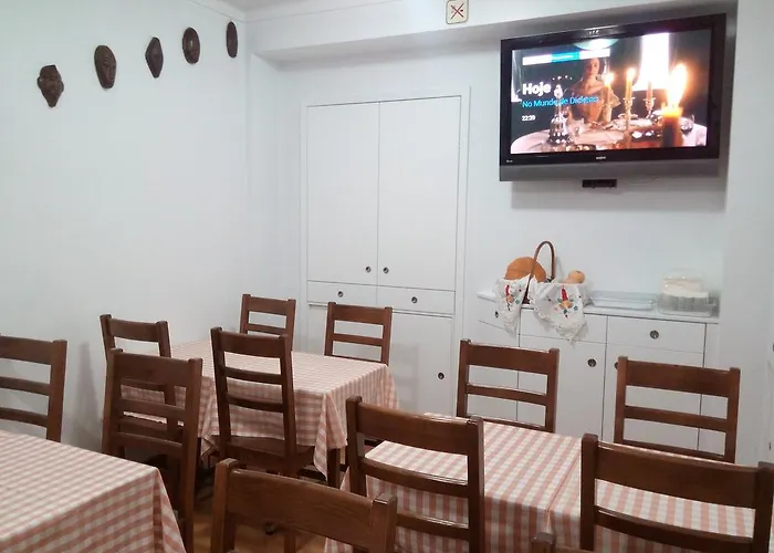 Guest house Residencial Moeda 3*