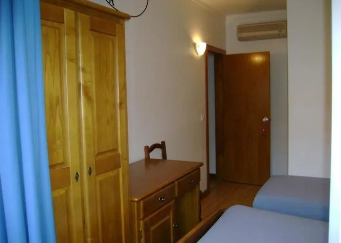 Residencial Moeda 3*