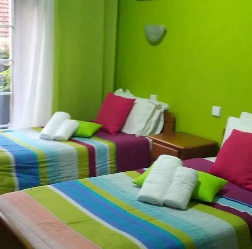 Guest house Residencial Moeda 3*